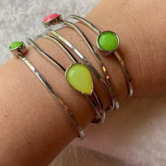 Pink & Green Cabochon Stones Cuff‎ Beacelet - Picture 5 of 6